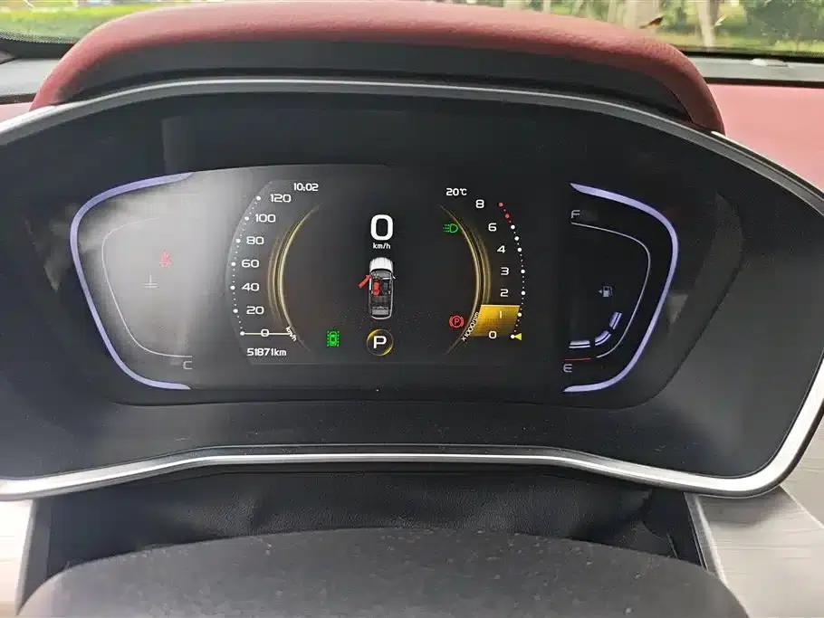 Geely Binyue 2020 PRO 260T DCT Battle — миниатюра 14