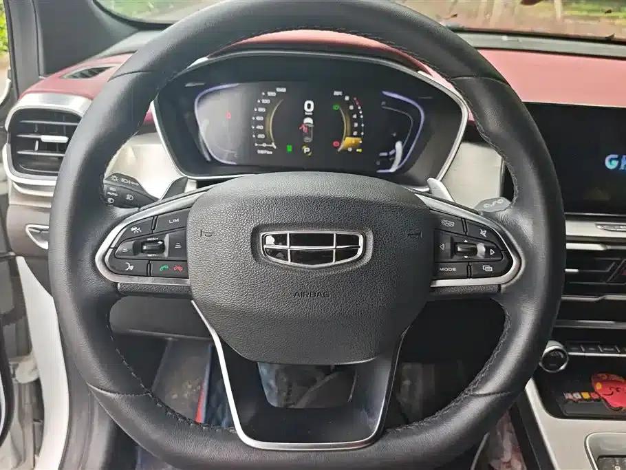 Geely Binyue 2020 PRO 260T DCT Battle — миниатюра 15