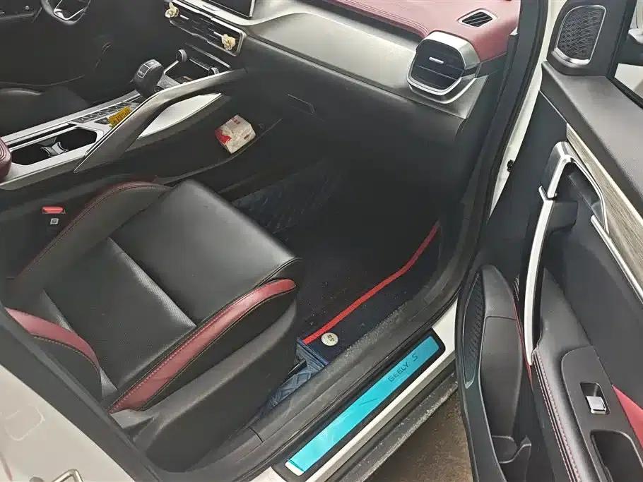 Geely Binyue 2020 PRO 260T DCT Battle — миниатюра 8