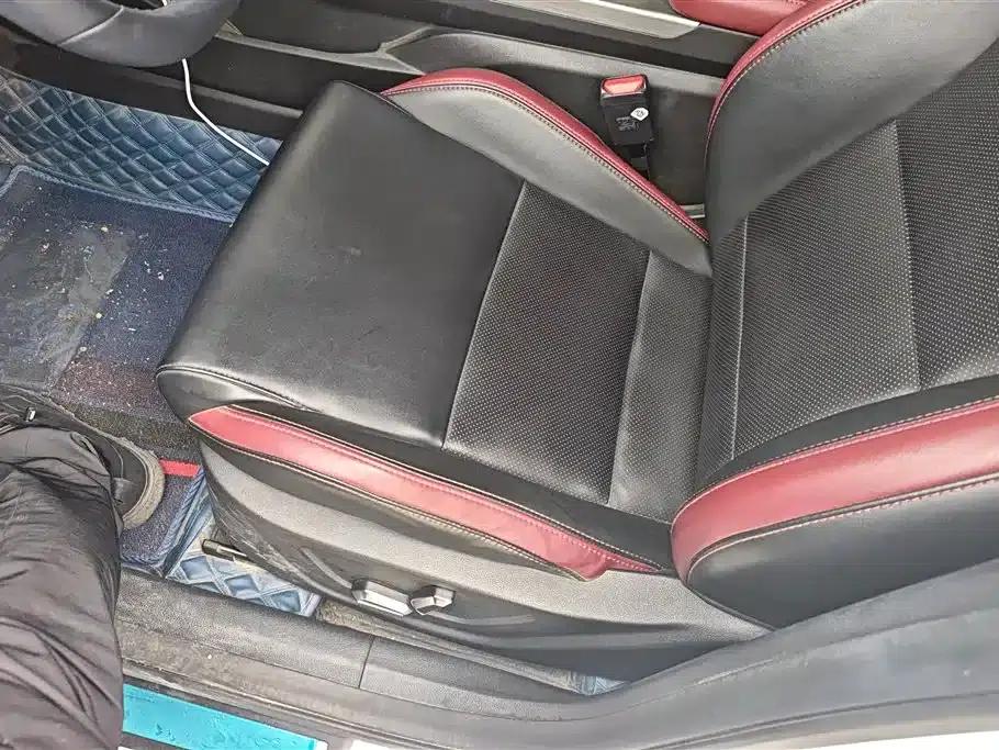 Geely Binyue 2020 PRO 260T DCT Battle — миниатюра 9