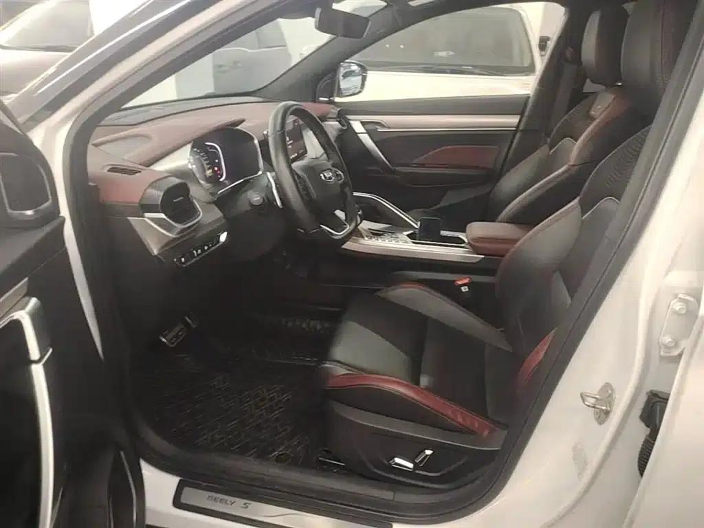 Geely Binyue 2019 Sport 260T DCT Battle (China VI Emission Standard) — миниатюра 15