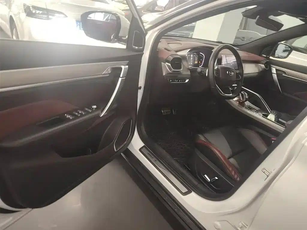 Geely Binyue 2019 Sport 260T DCT Battle (China VI Emission Standard) — миниатюра 16