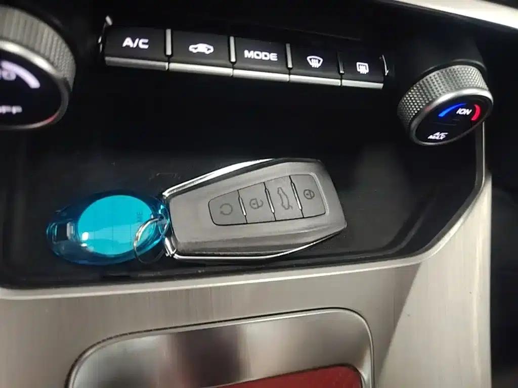 Geely Binyue 2019 Sport 260T DCT Battle (China VI Emission Standard) — миниатюра 9
