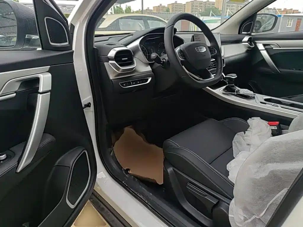 Geely Binyue 2025 1.5L CVT Super Power — миниатюра 16