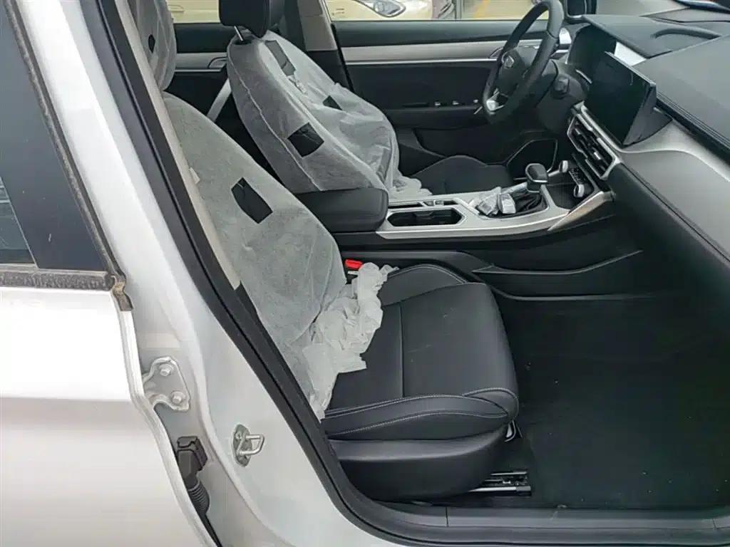Geely Binyue 2025 1.5L CVT Super Power — миниатюра 25
