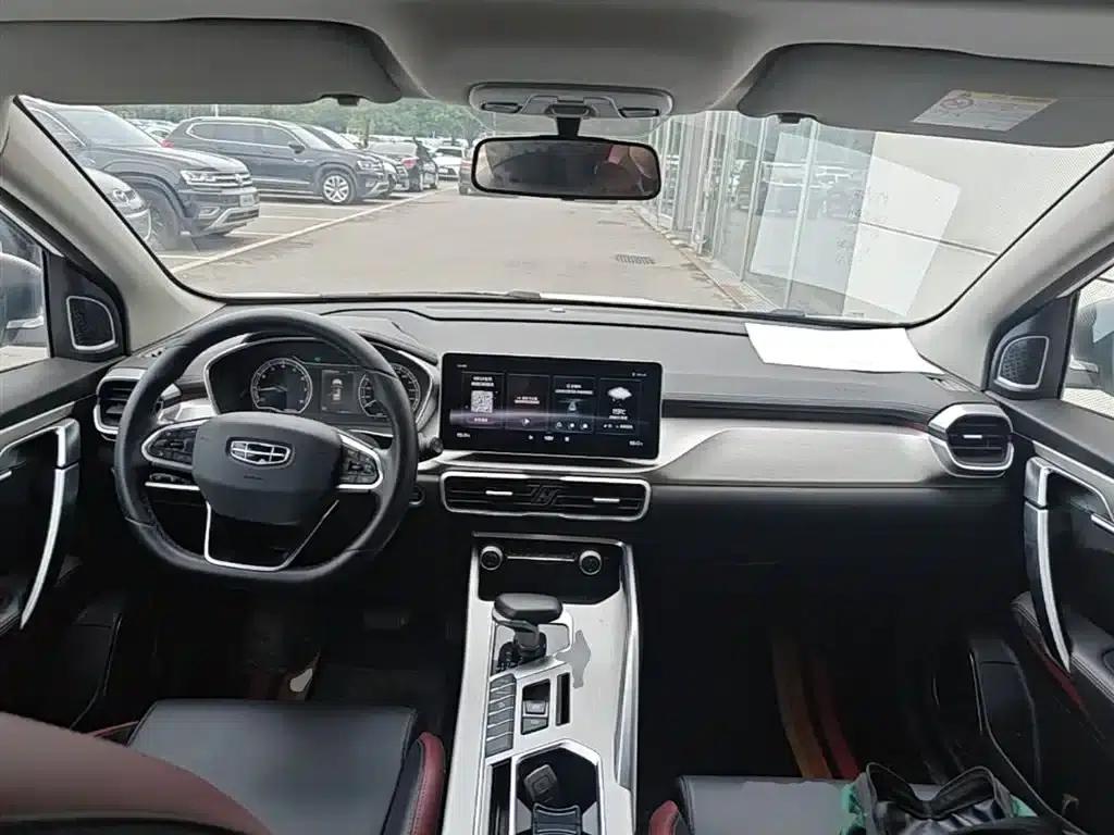 Geely Binyue 2021 1.4T DCT Diamond Edition — миниатюра 10