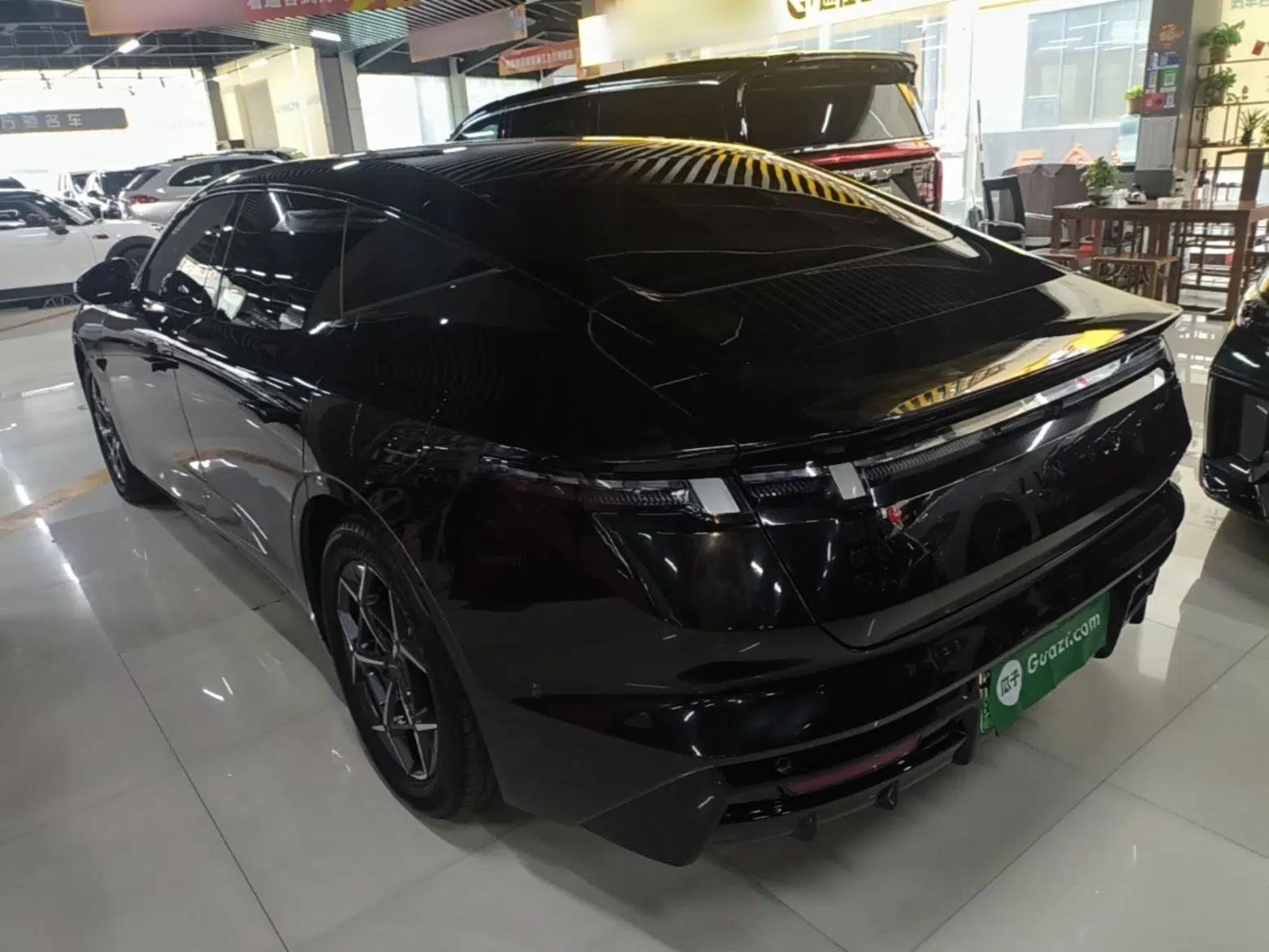 Lynk & Co 10 EM-P 2025 Model 120 Four-Wheel Drive Ultra — миниатюра 4