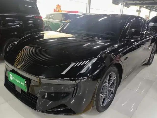 Lynk & Co 10 EM-P 2025 Model 120 Four-Wheel Drive Ultra