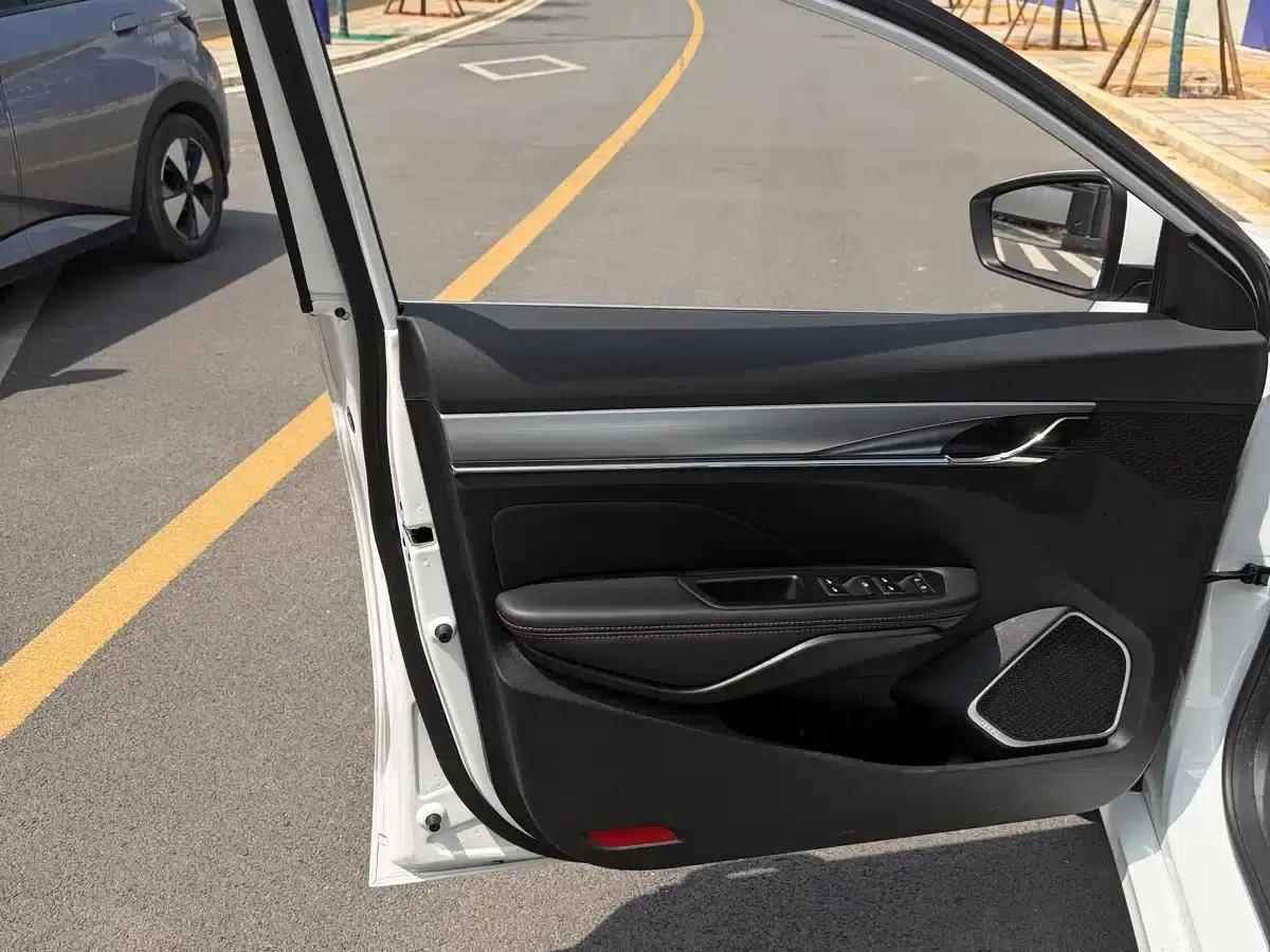 Geely Binrui 2020 Facelift 1.4T CVT Asian Games Edition — миниатюра 4