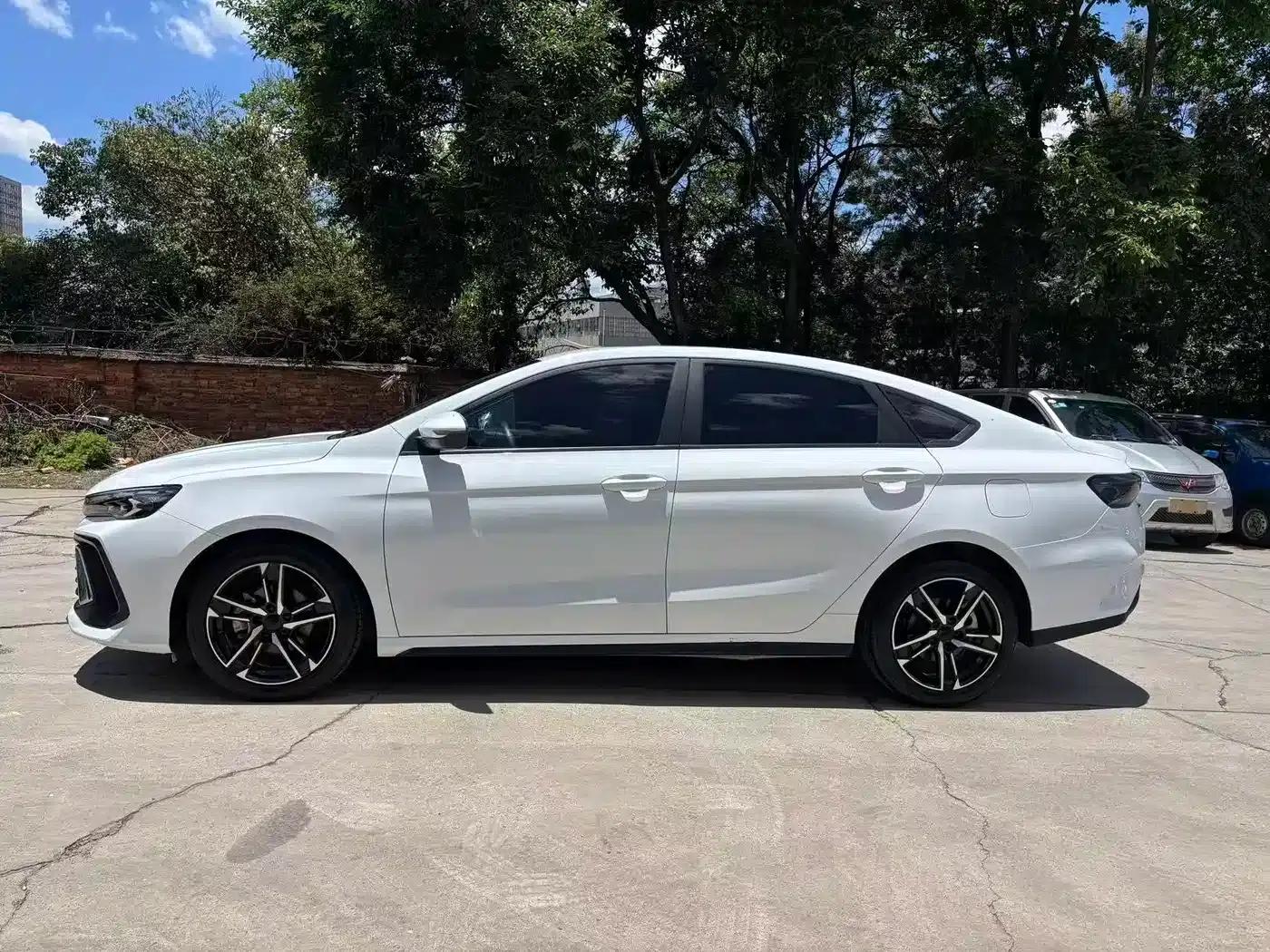 Binrui 2022 Model Binrui COOL 1.5T DCT Wind Speed Edition — миниатюра 9