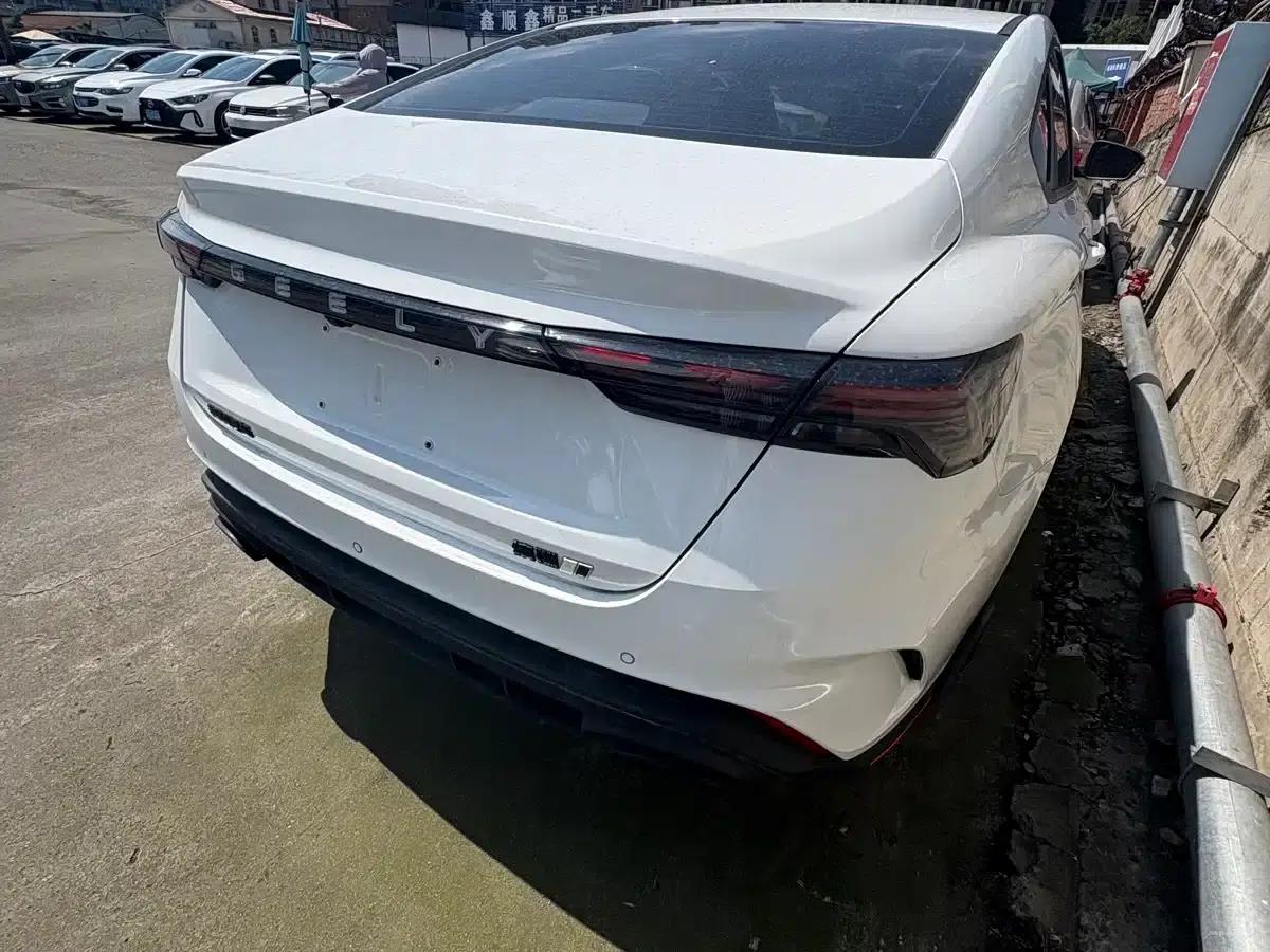 Binrui 2022 Model Binrui COOL 1.5T DCT Thunder Edition — миниатюра 13