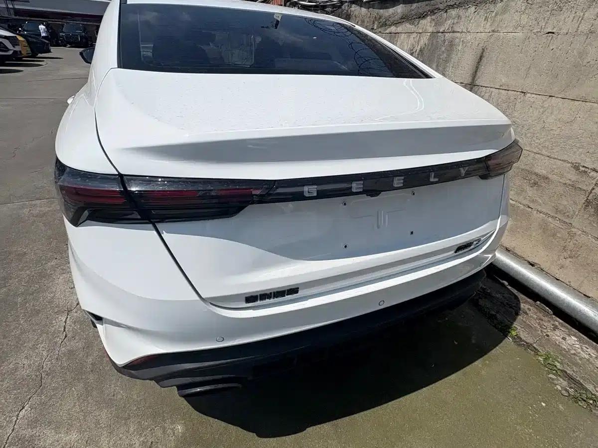 Binrui 2022 Model Binrui COOL 1.5T DCT Thunder Edition — миниатюра 15