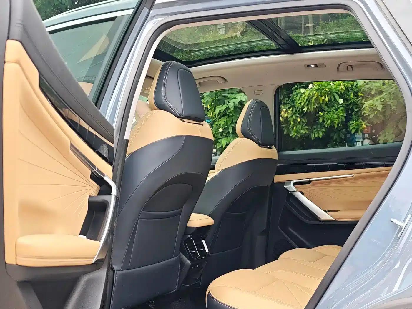 Geely Boyue L 2024 1.5TD DCT Premium Edition — миниатюра 12