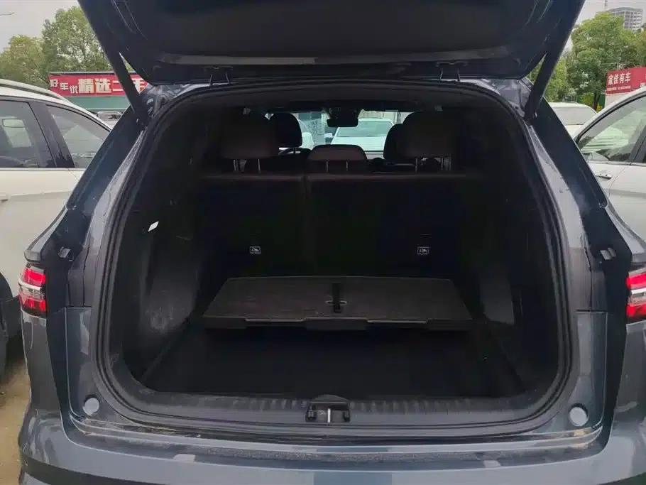 Geely Boyue L 2023 2.0TD DCT Premium Edition — миниатюра 4