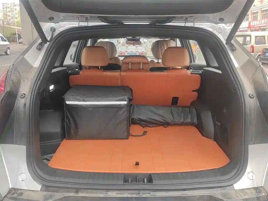 Geely Boyue L 2025 Fourth Generation 1.5TD DCT (Mountain and River) — миниатюра 4