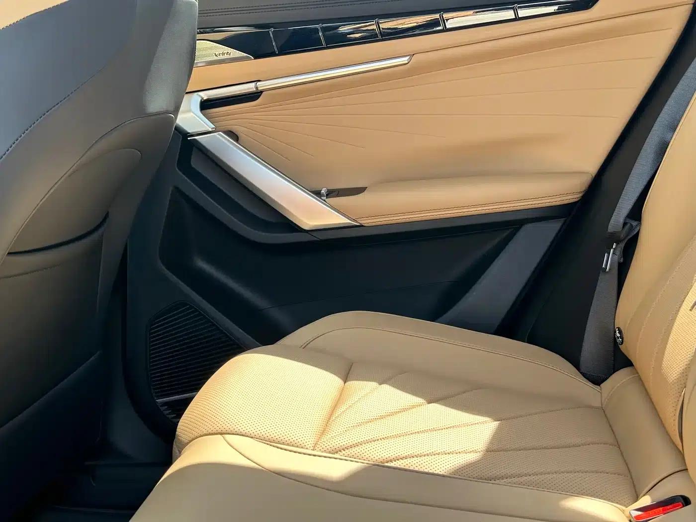 Geely Boyue L 2023 1.5TD DCT Premium Edition — миниатюра 12