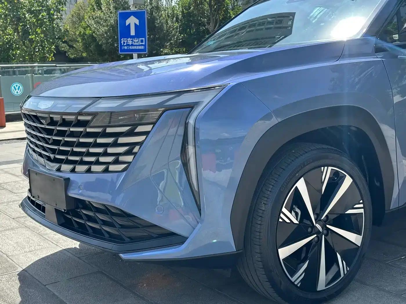 Geely Boyue L 2023 1.5TD DCT Premium Edition — миниатюра 6