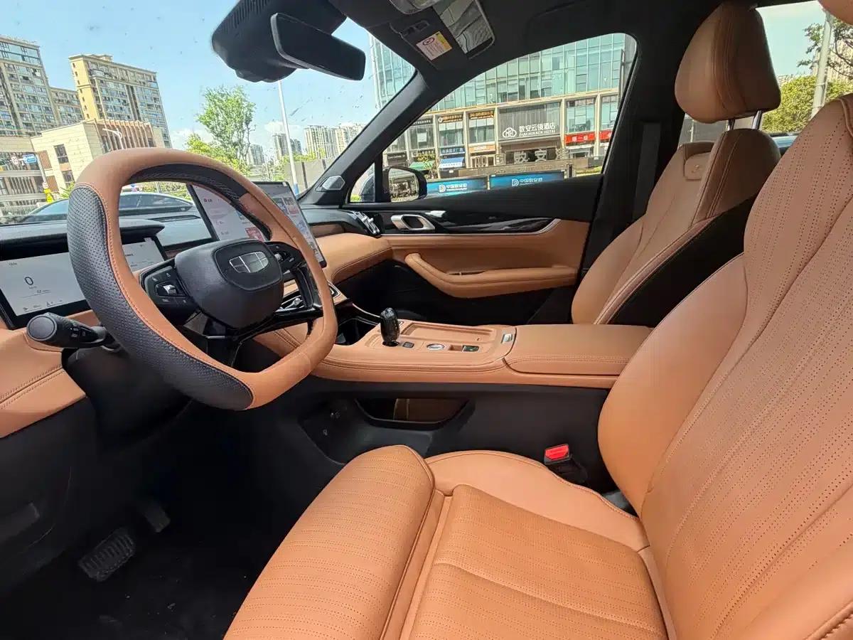 Geely Boyue L 2025 Fourth Generation 1.5TD DCT Splendid — миниатюра 4