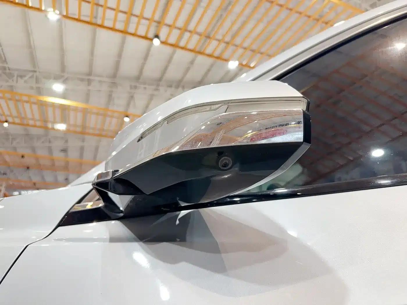 Geely Boyue L 2023 1.5TD DCT Luxury Edition — миниатюра 15