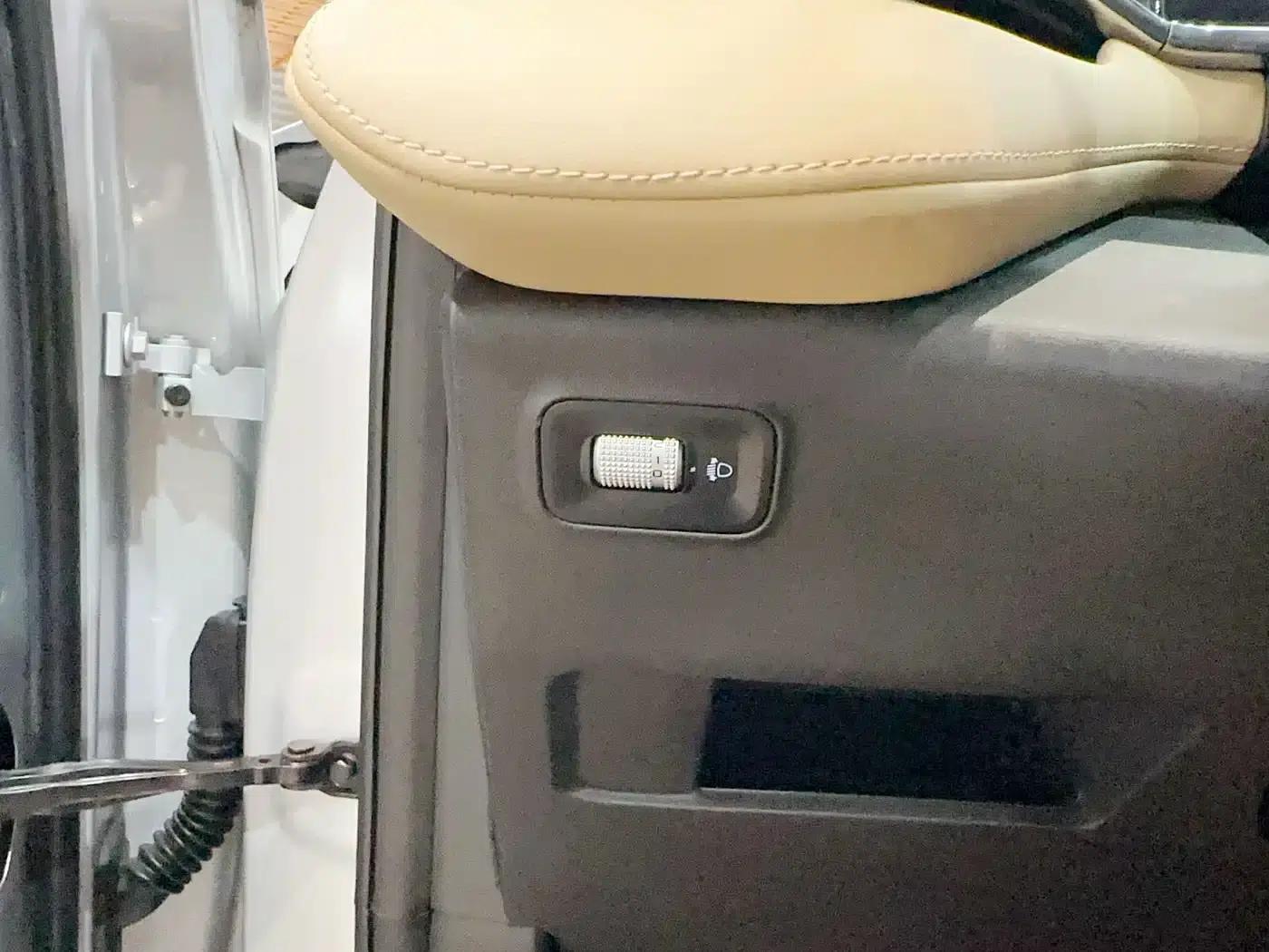 Geely Boyue L 2023 1.5TD DCT Luxury Edition — миниатюра 20