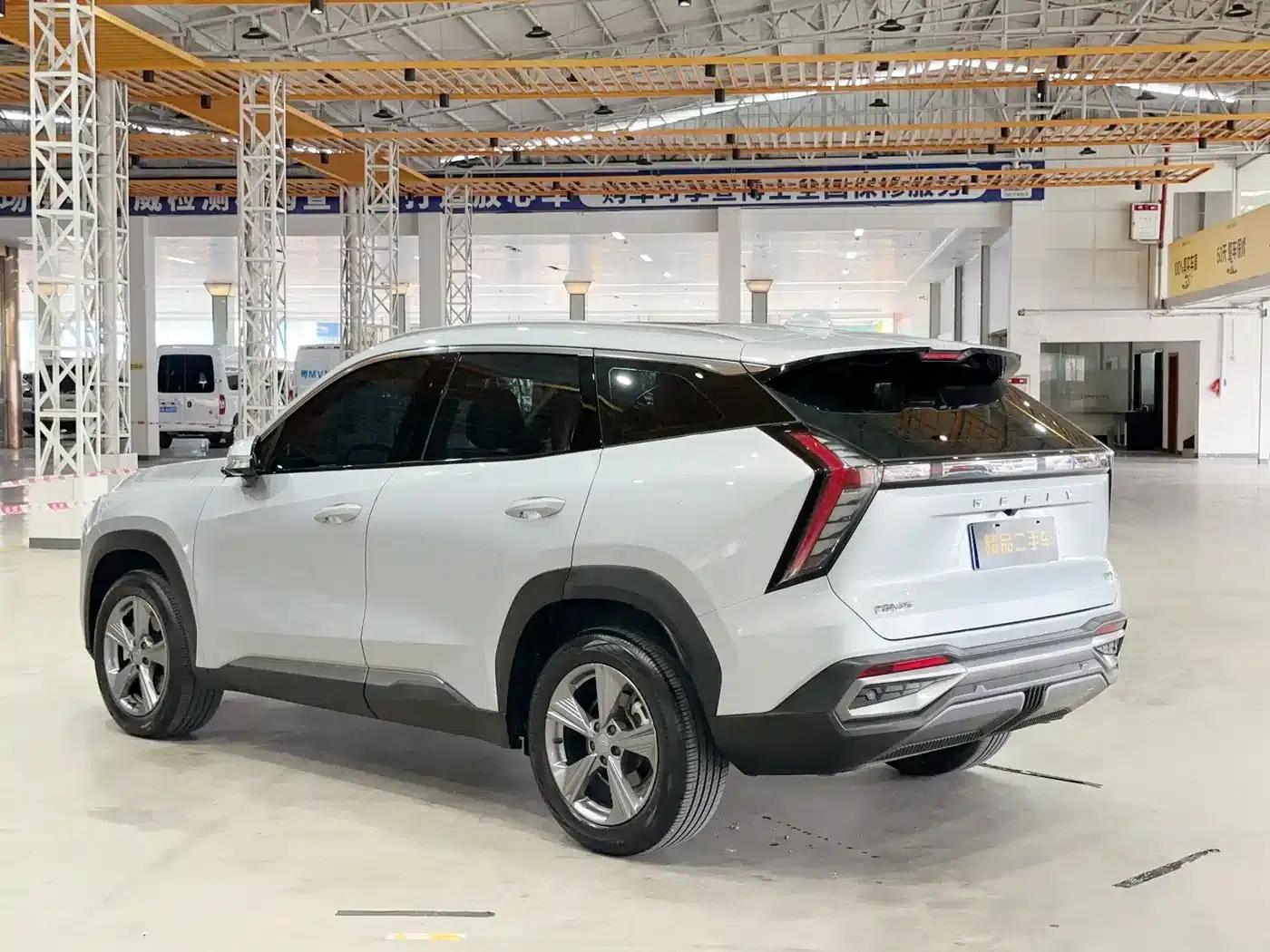 Geely Boyue L 2023 1.5TD DCT Luxury Edition — миниатюра 25