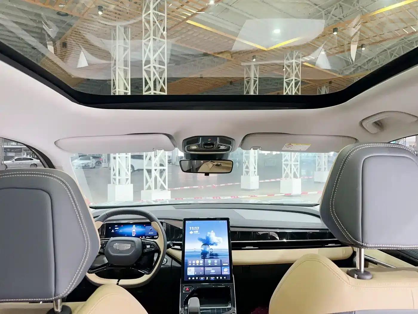 Geely Boyue L 2023 1.5TD DCT Luxury Edition — миниатюра 5