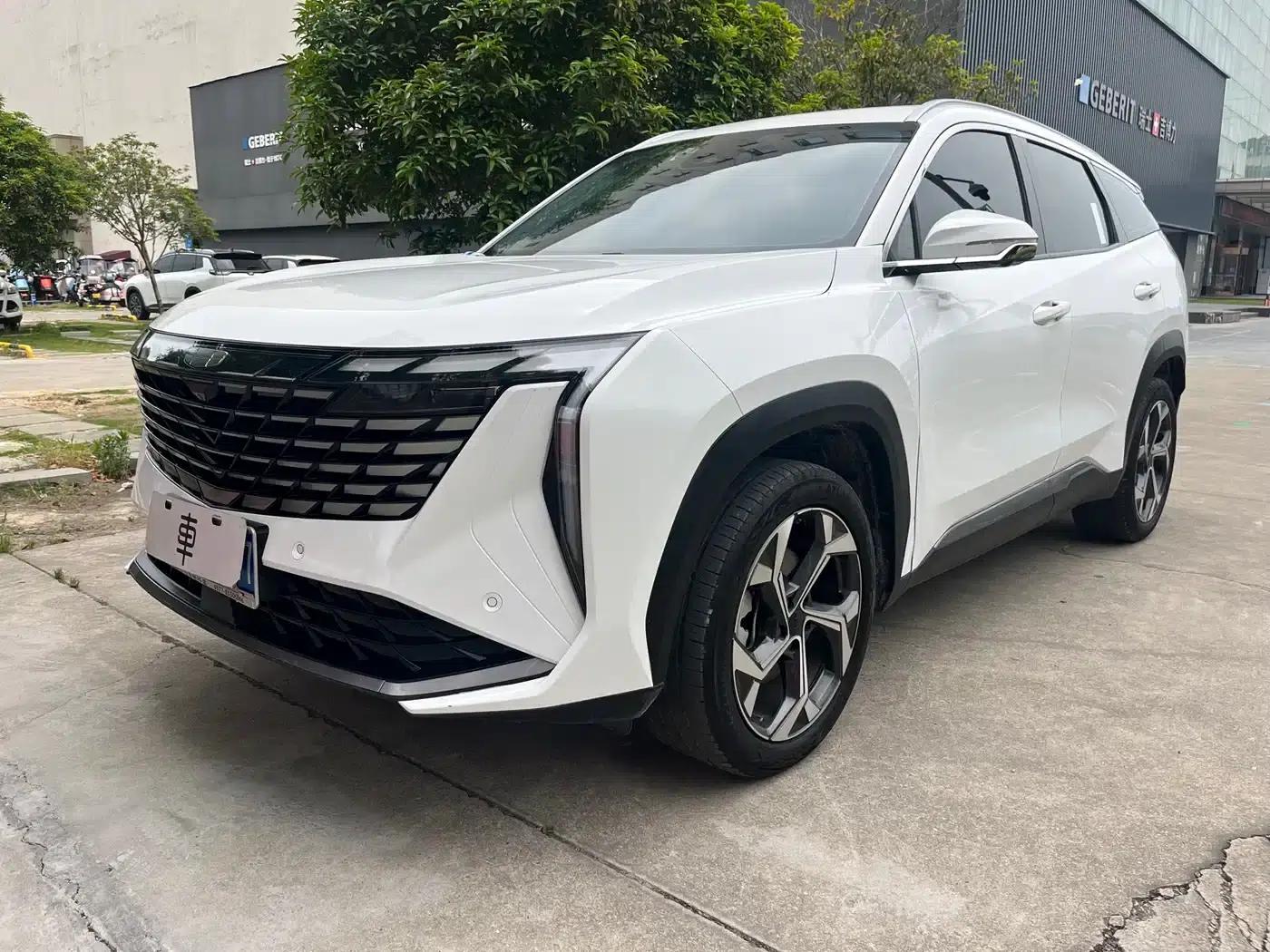 Geely Boyue L 2023 1.5TD DCT Premium Edition — миниатюра 1