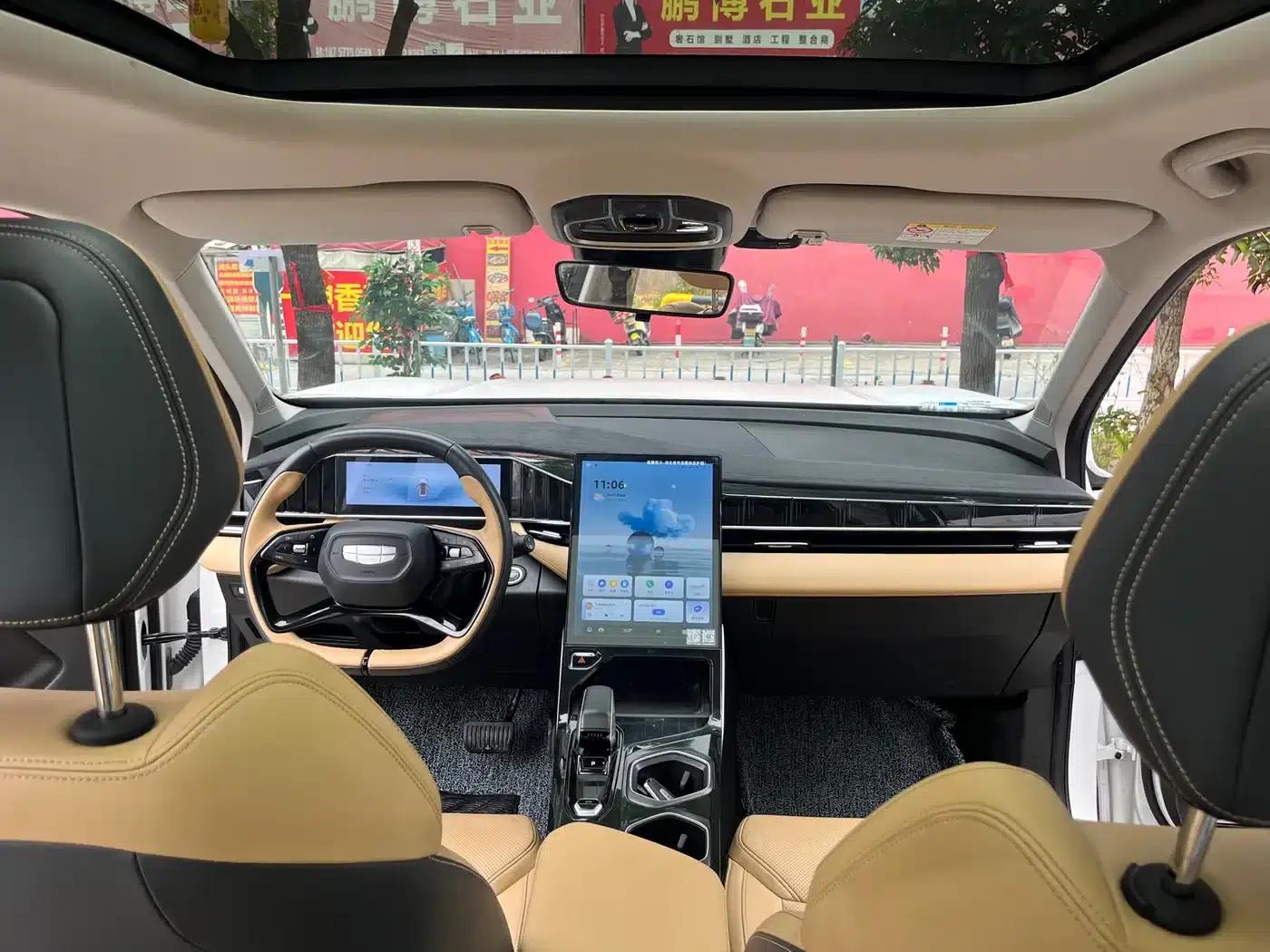 Geely Boyue L 2023 1.5TD DCT Premium Edition — миниатюра 11