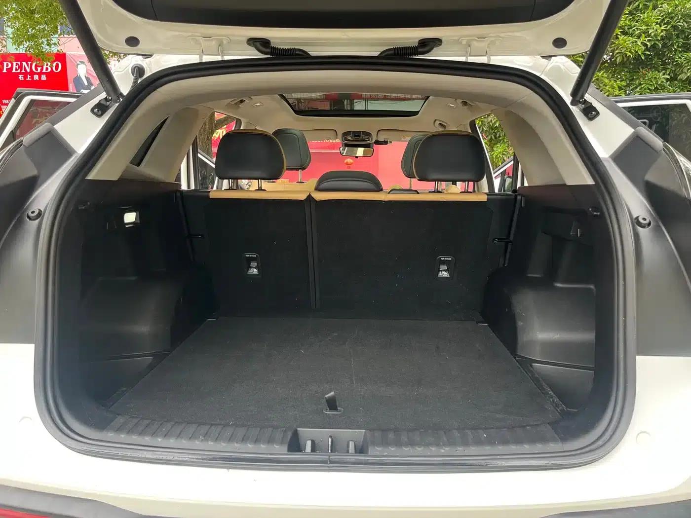 Geely Boyue L 2023 1.5TD DCT Premium Edition — миниатюра 17