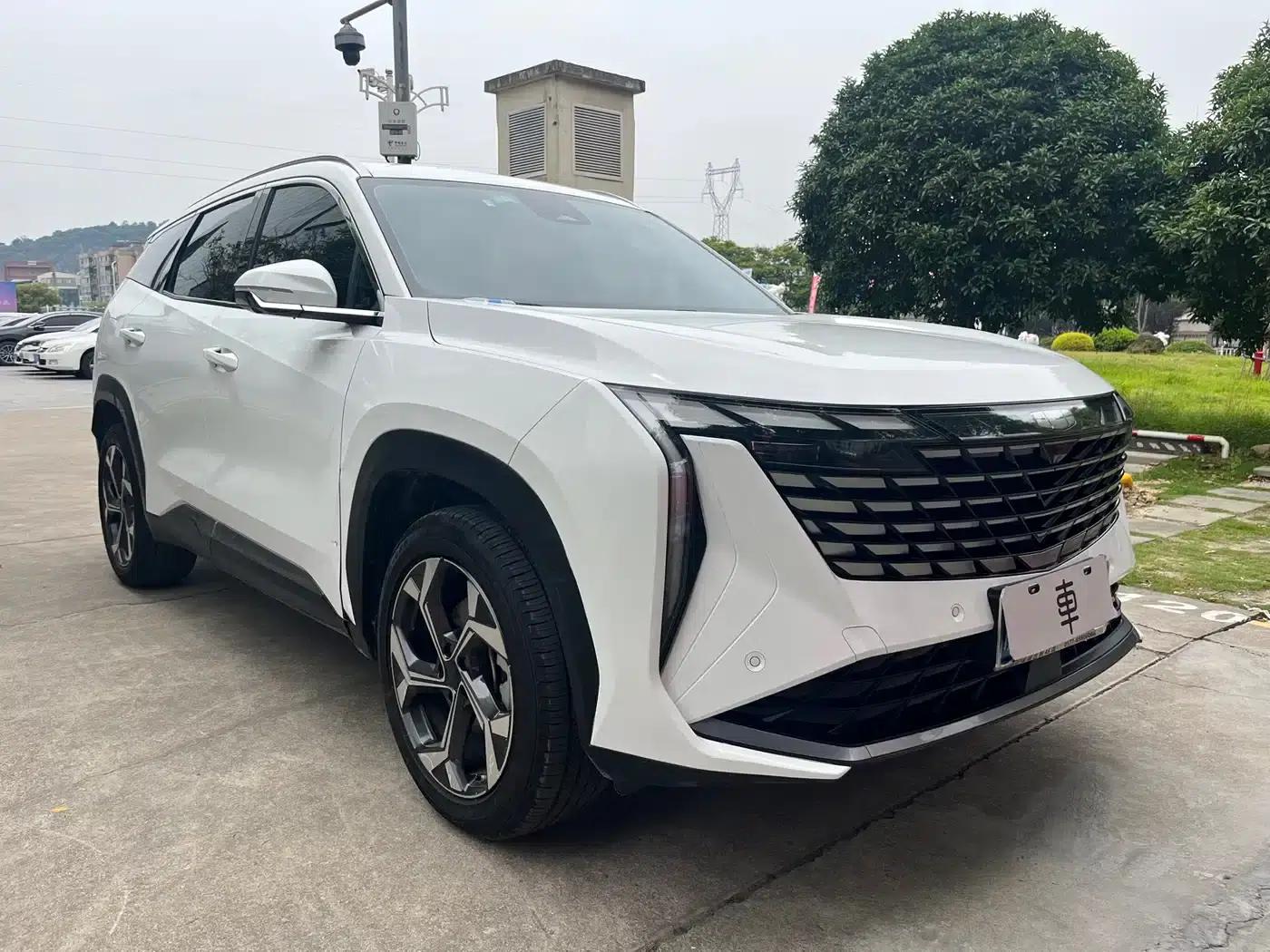 Geely Boyue L 2023 1.5TD DCT Premium Edition — миниатюра 3