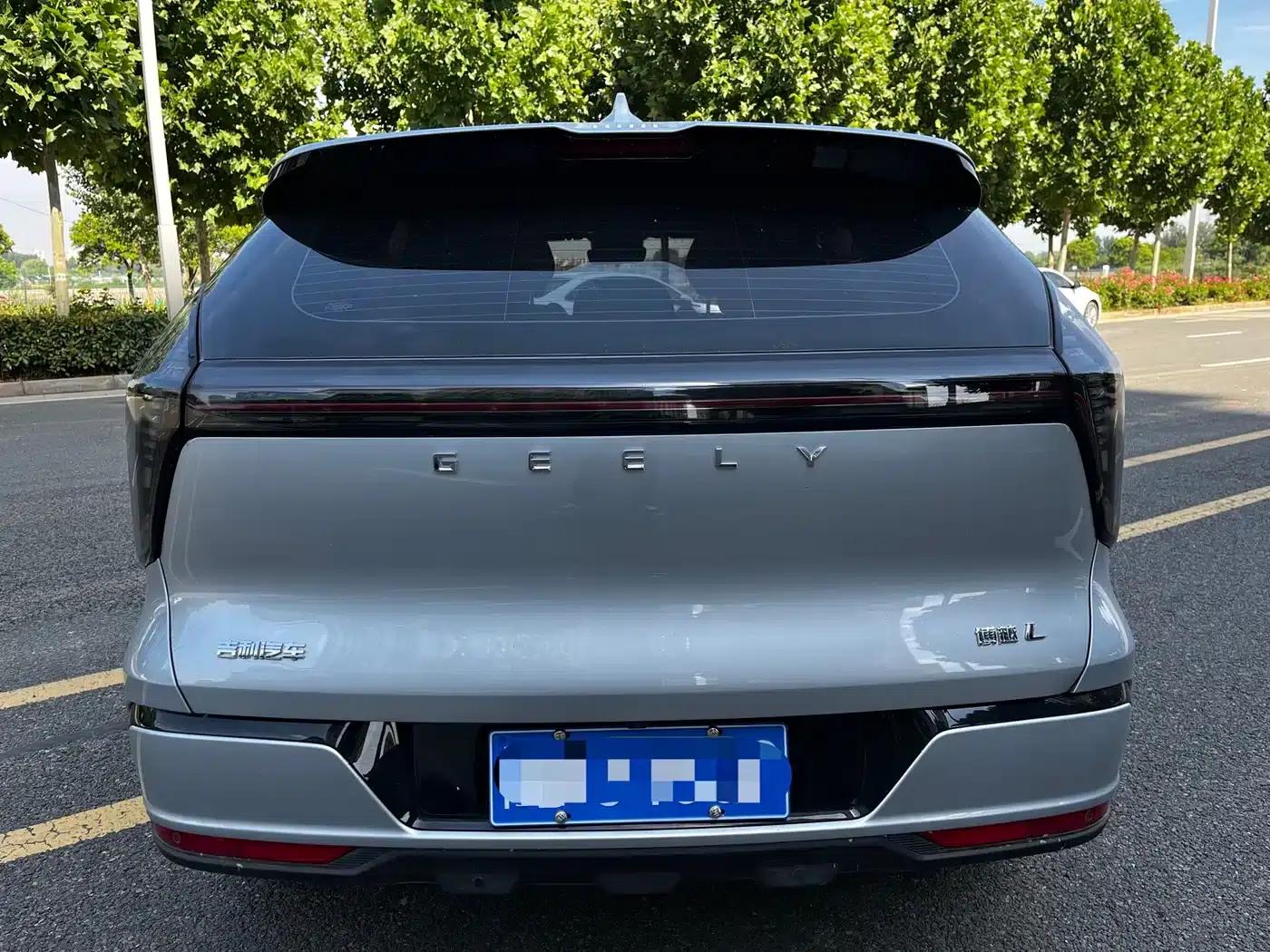 Geely Boyue L 2025 Fourth Generation 1.5TD DCT (Mountain and River) — миниатюра 8