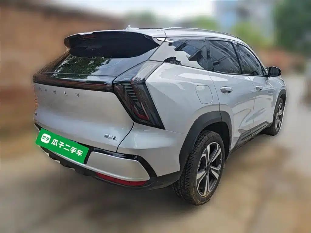 Geely Boyue L 2025 Fourth Generation 1.5TD DCT (Mountain and River) — миниатюра 5