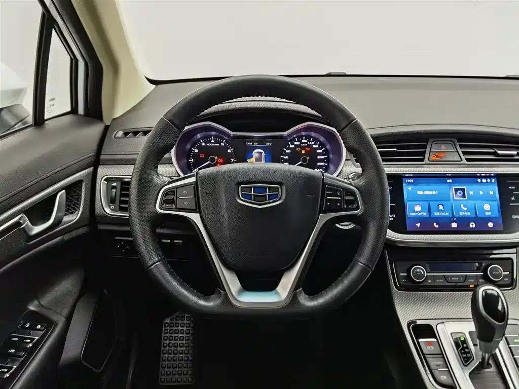 Geely GS 2018 Elegant Edition 1.8L Automatic Leading Model — миниатюра 11