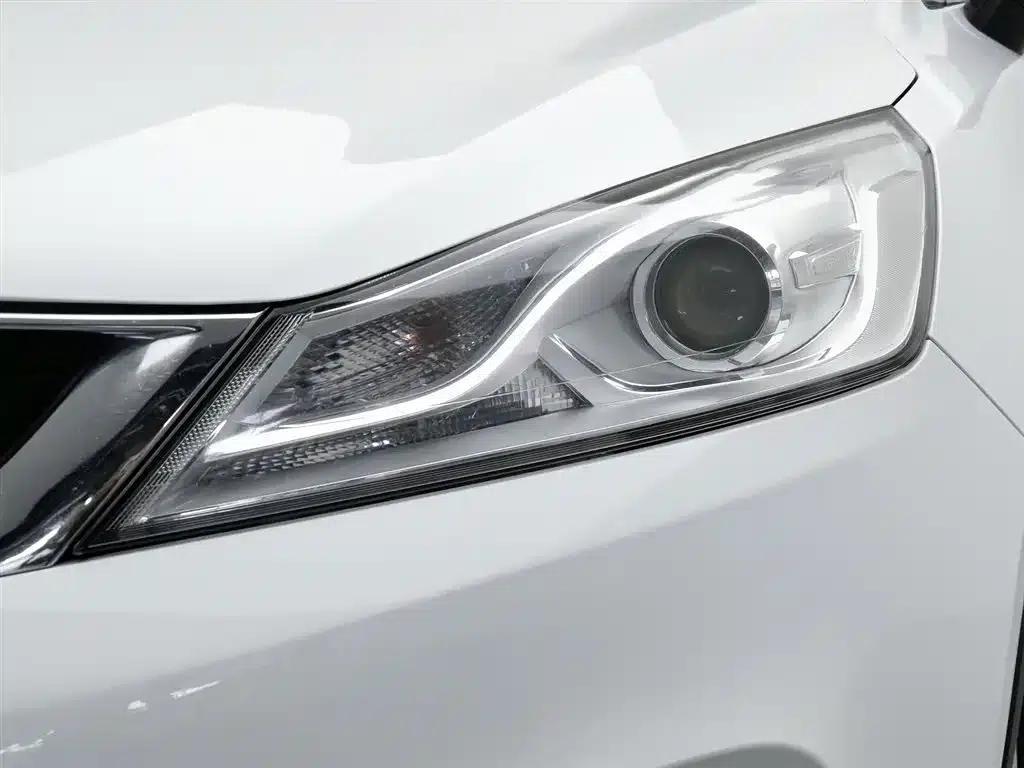 Geely GS 2018 Elegant Edition 1.8L Automatic Leading Model — миниатюра 7