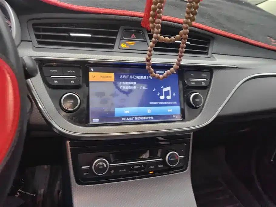 Geely GS 2016 Elegant Edition 1.3T Manual Leading Model — миниатюра 13