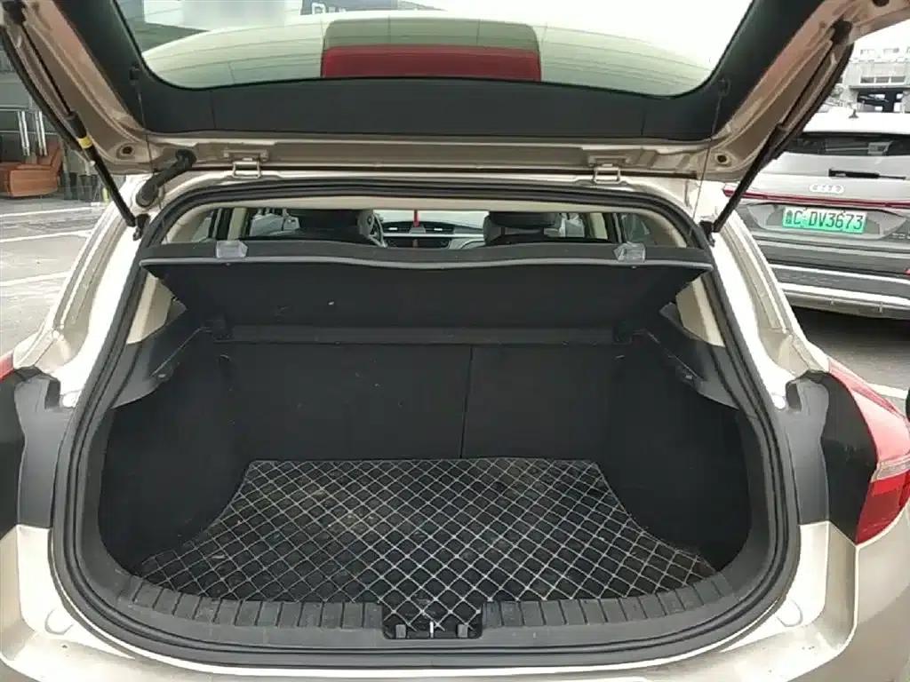 Geely GS 2016 Elegant Edition 1.8L Manual Leading Model — миниатюра 19