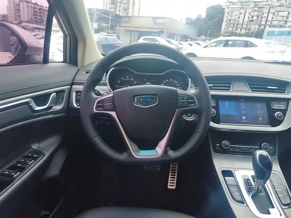 Geely GS 2016 Sport Edition 1.3T Automatic Leading Model — миниатюра 11