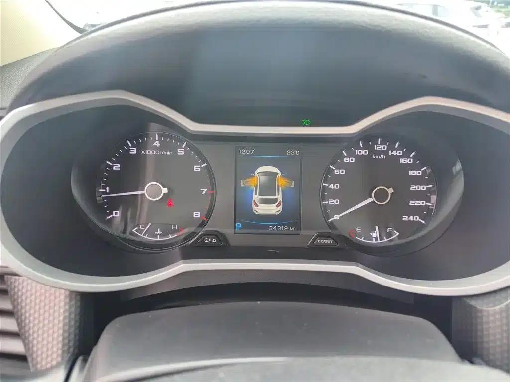 Geely GS 2016 Sport Edition 1.3T Automatic Leading Model — миниатюра 12
