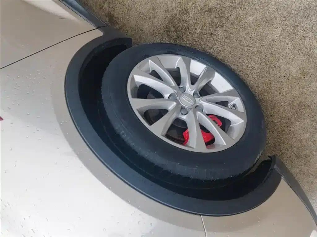 Geely GS 2016 Sport Edition 1.3T Automatic Leading Model — миниатюра 23
