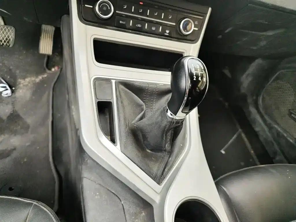 Geely Vision 2018 1.5L Manual Happiness Edition — миниатюра 14