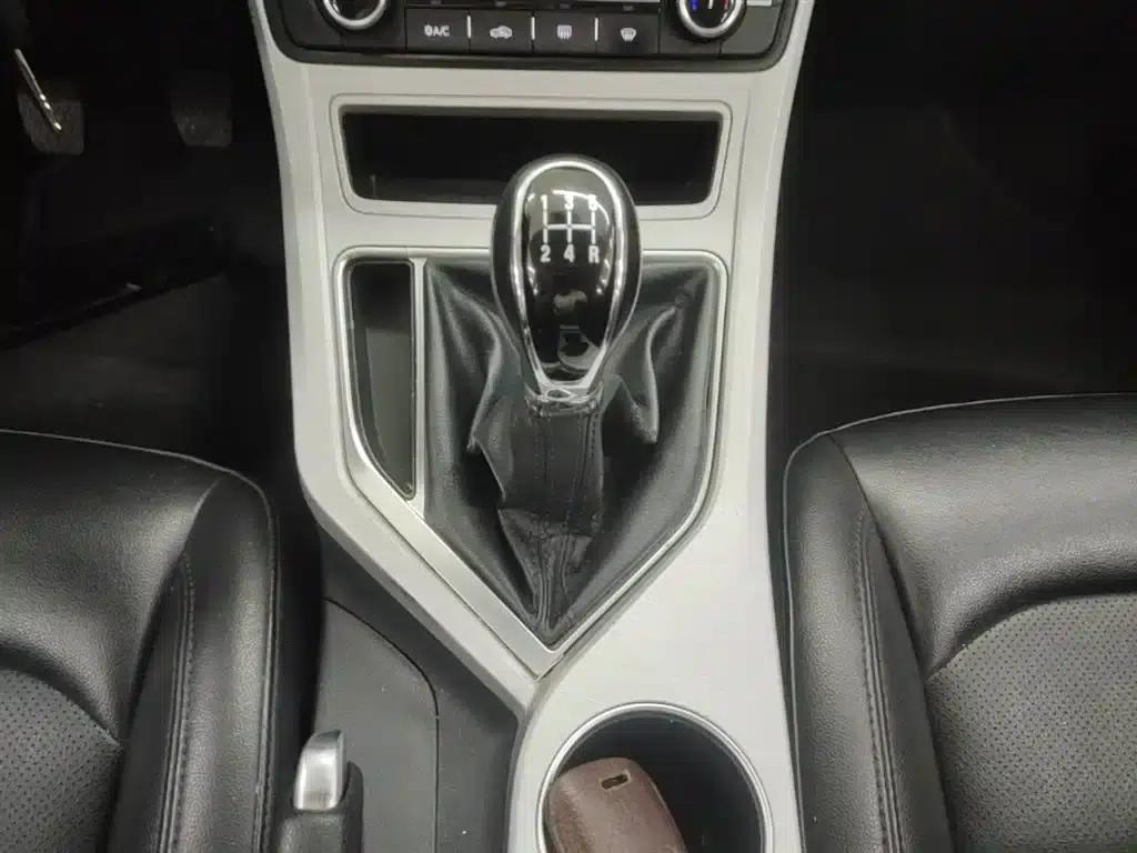 Geely Vision 2018 1.5L Manual Happiness Edition — миниатюра 14