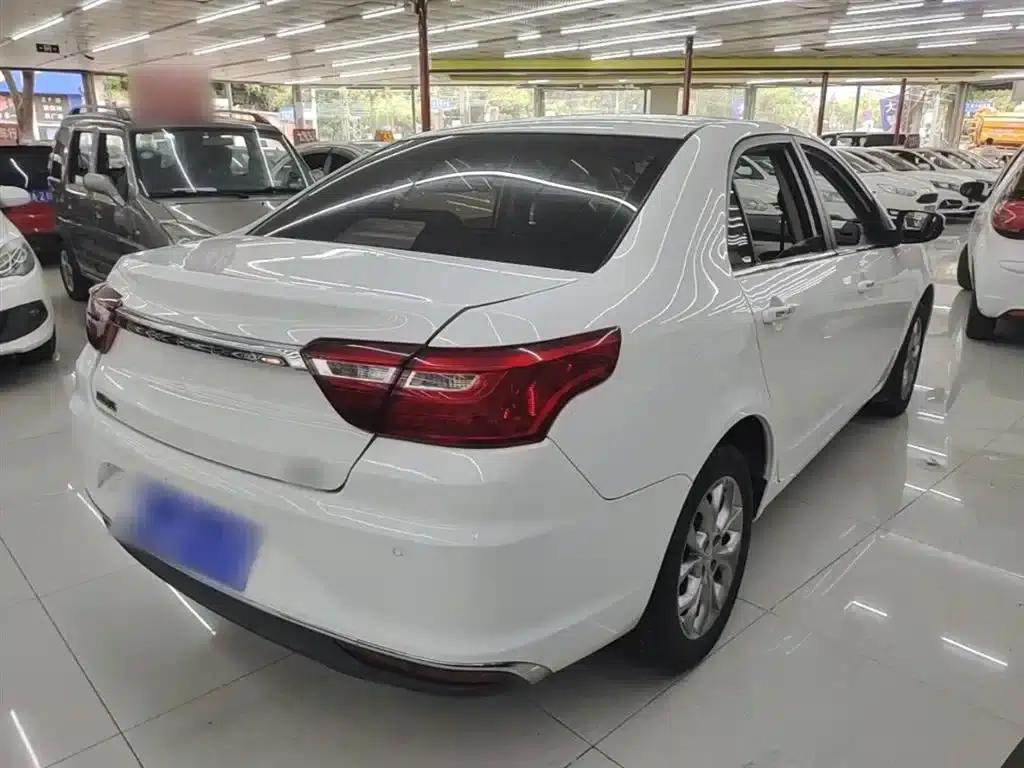 Geely Vision 2018 1.5L Manual Happiness Edition — миниатюра 7