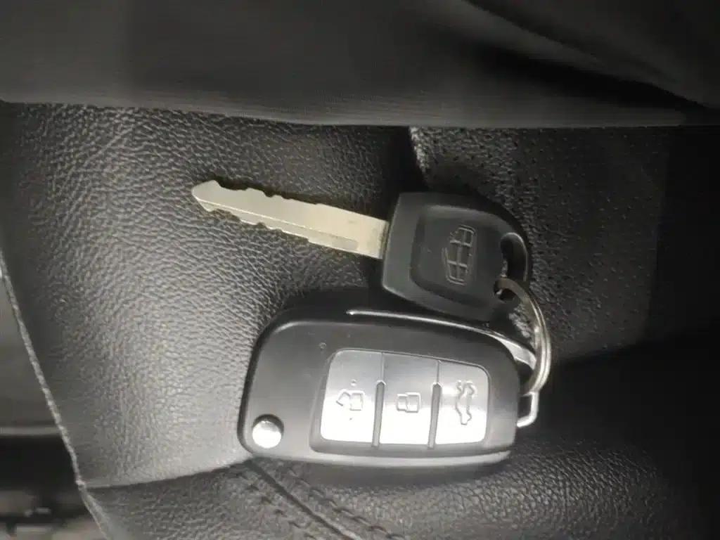 Geely Vision 2018 1.5L Manual Happiness Edition — миниатюра 9