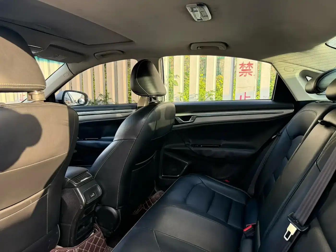 Geely Emgrand GL 2017 1.8L DCT Elite — миниатюра 5