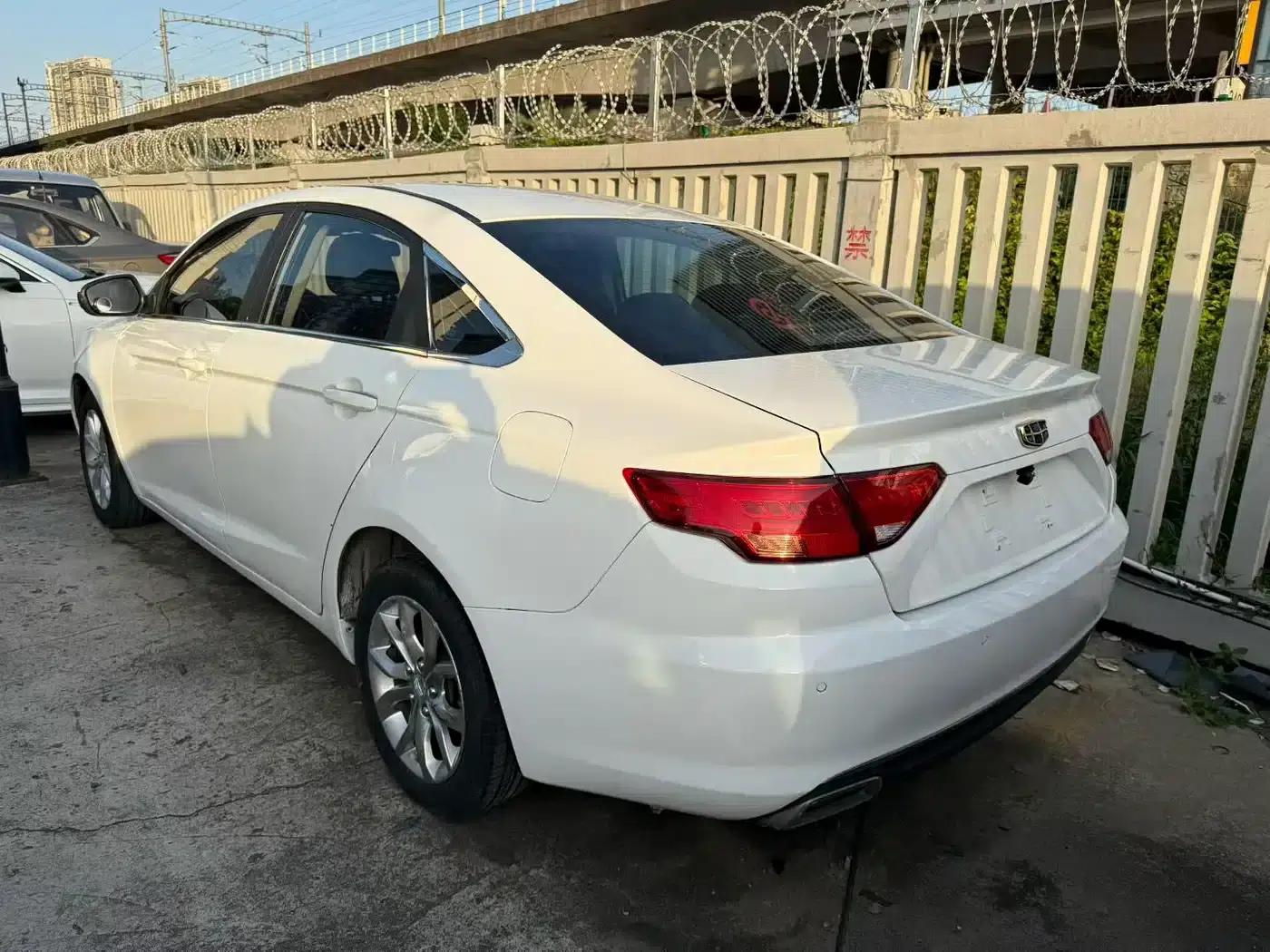 Geely Emgrand GL 2017 1.8L DCT Elite — миниатюра 9