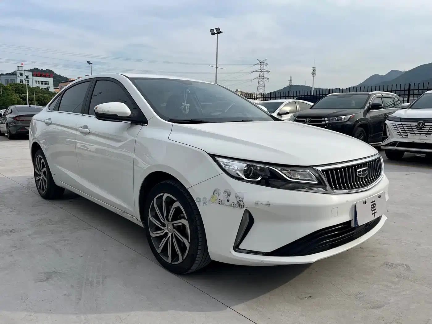 Geely Emgrand GL 2021 UP 1.4T CVT Leading Edition — миниатюра 3