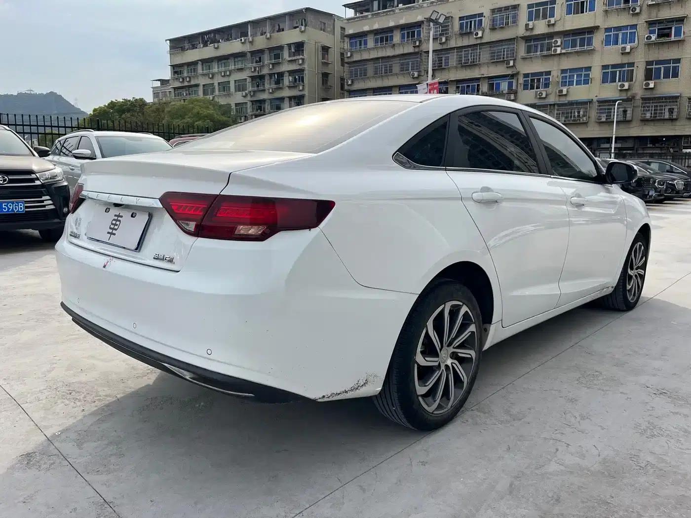 Geely Emgrand GL 2021 UP 1.4T CVT Leading Edition — миниатюра 5