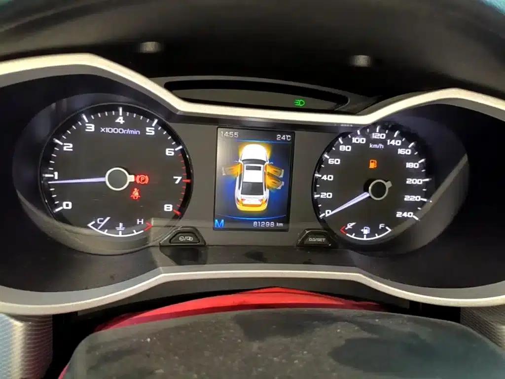 Geely Emgrand GL 2018 1.8L Manual Elite Smart Connect Edition — миниатюра 12