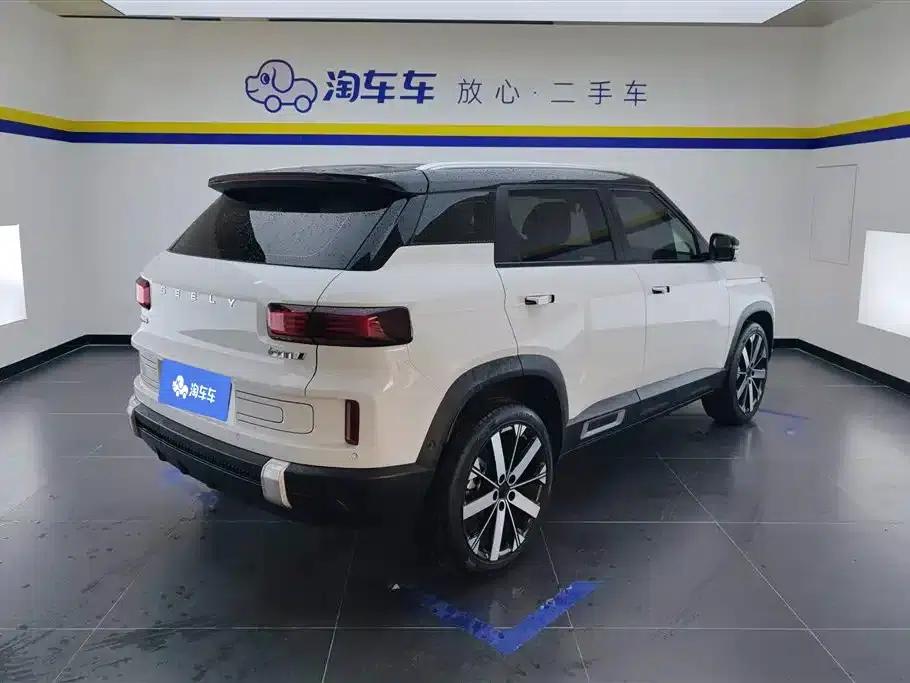 Geely ICON 2023 1.5TD Chocolate Premium Edition — миниатюра 3