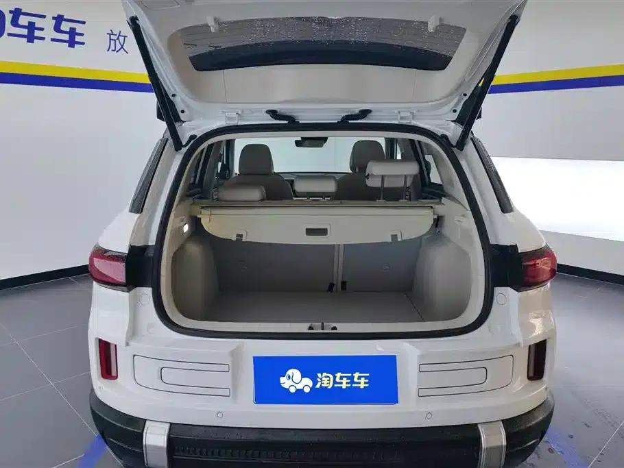 Geely ICON 2023 1.5TD Chocolate Premium Edition — миниатюра 4